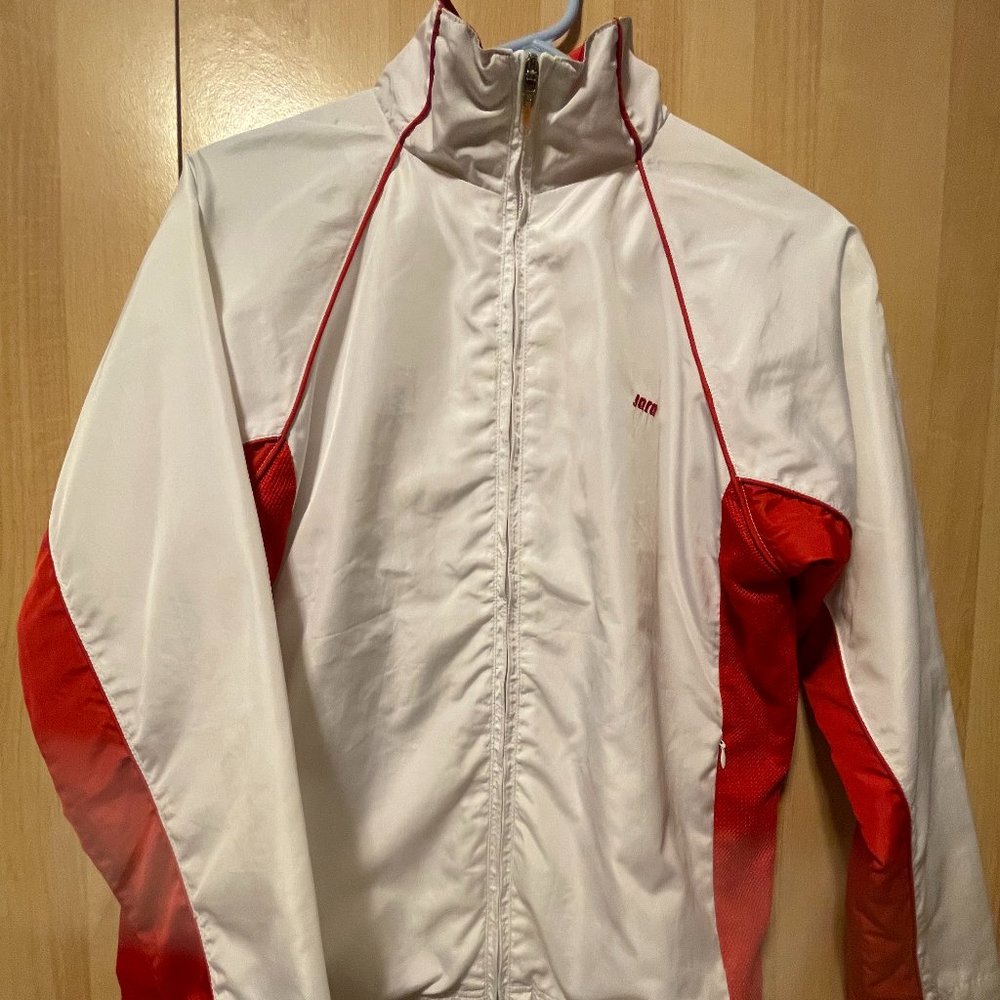 Joro Windbreaker - Size M - White w/ Red Accents